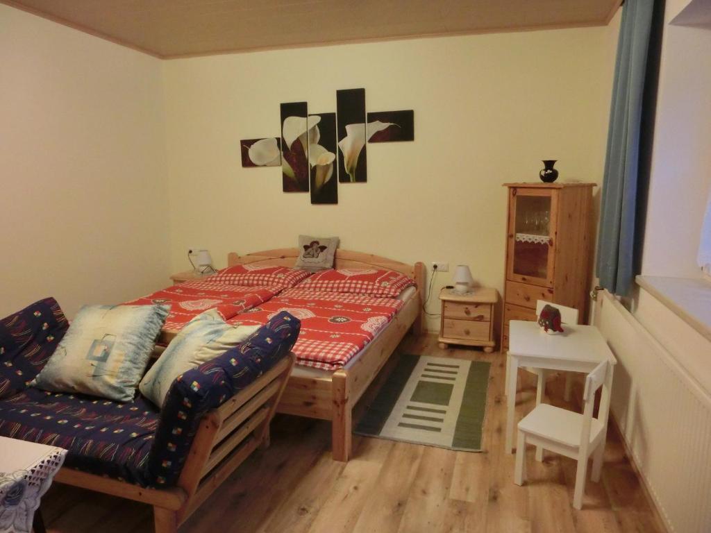 Gaestehaus Forstner Loich Szoba fotó